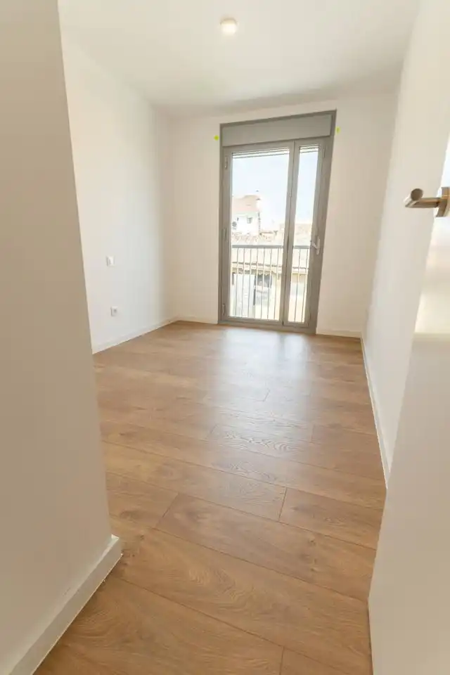 Dormitori de Pis de lloguer en Zaragoza amb Aire condicionat, Calefacció i Parquet
