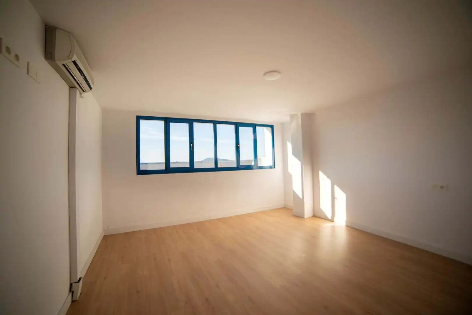 Bedroom of Commercial properties for rent in Siero