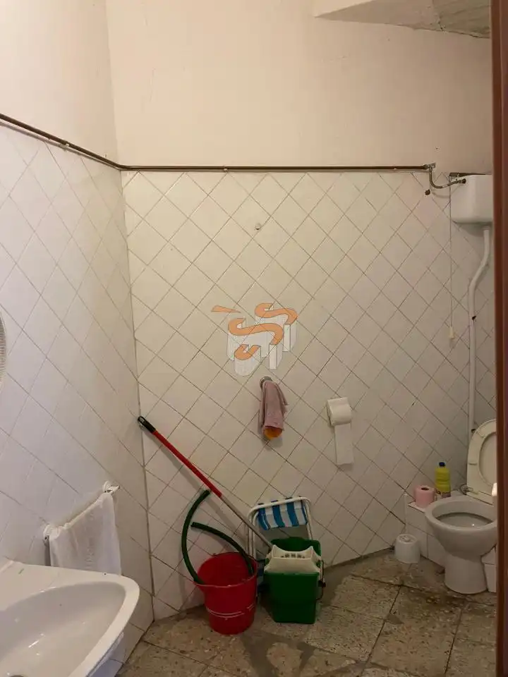 Business premises to rent in A Malata - Catabois - Ciudad Jardín, imagen 10
