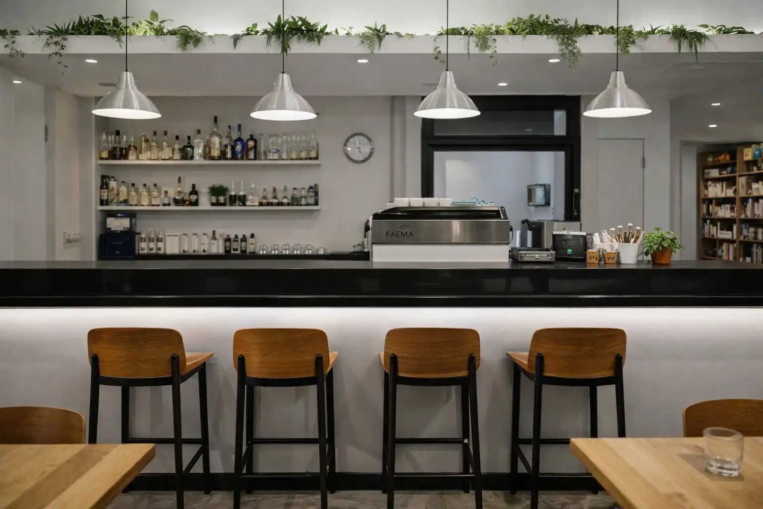 Business premises for transfer in Centro, imagen 4