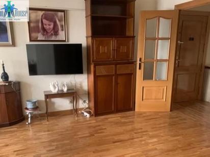 Sala d'estar de Pis en venda en  Albacete Capital amb Aire condicionat, Calefacció i Terrassa