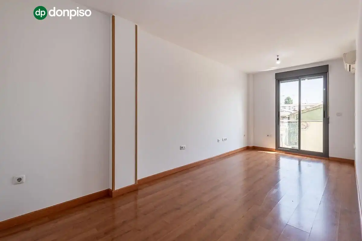 Wohnzimmer von Wohnung zum Verkauf in Armilla mit Klimaanlage, Heizung und Balkon