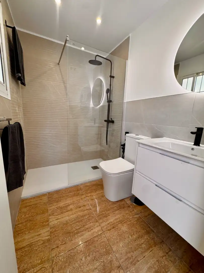 Baño de Casa adosada en venta en San Miguel de Abona con Aire acondicionado, Jardín privado y Terraza