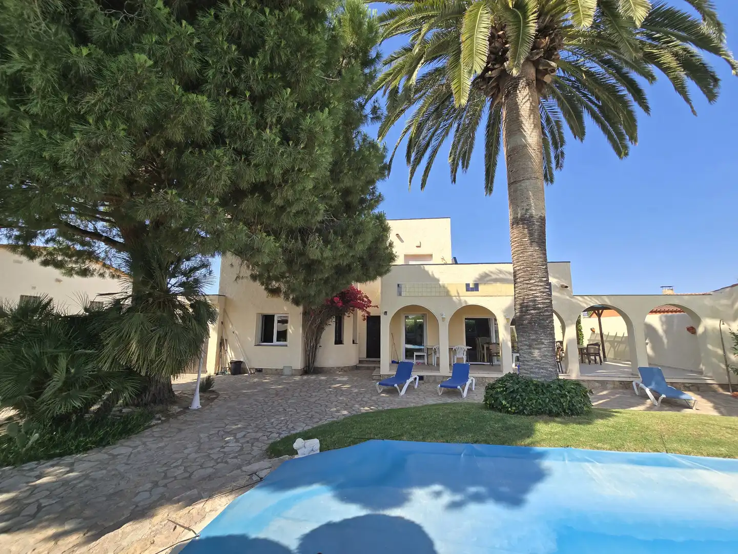 Jardí de Casa o xalet en venda en Empuriabrava amb Aire condicionat, Calefacció i Jardí privat