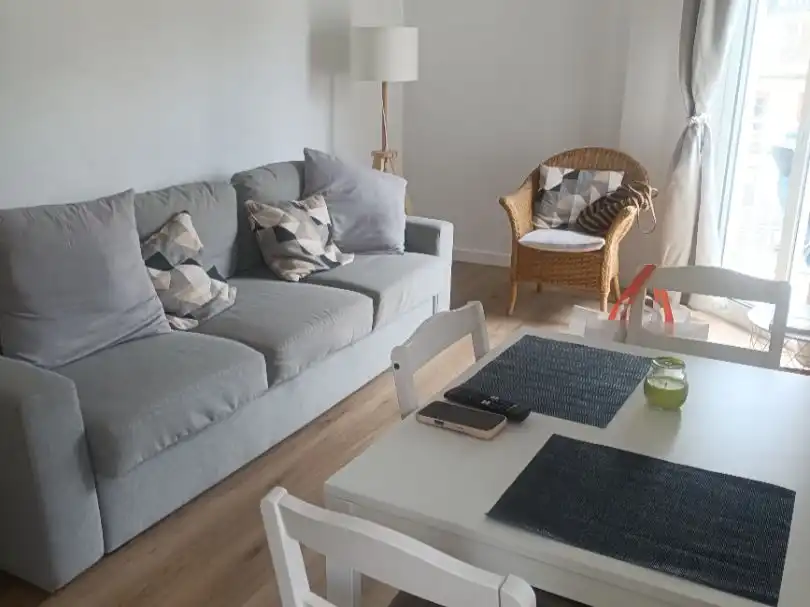 Wohnzimmer von Wohnung zur Miete in Las Palmas de Gran Canaria mit Möbliert, Waschmaschine und Mikrowelle