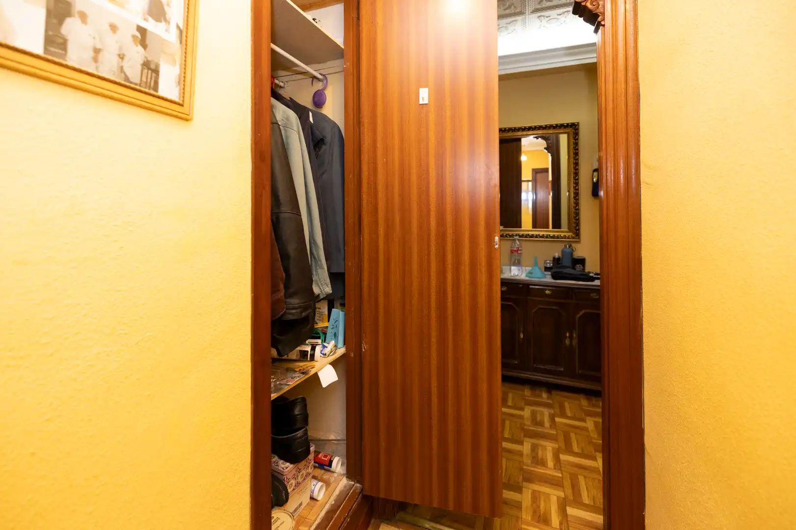 Piso en venta en Avenida Brasilia, Pan y Guindas