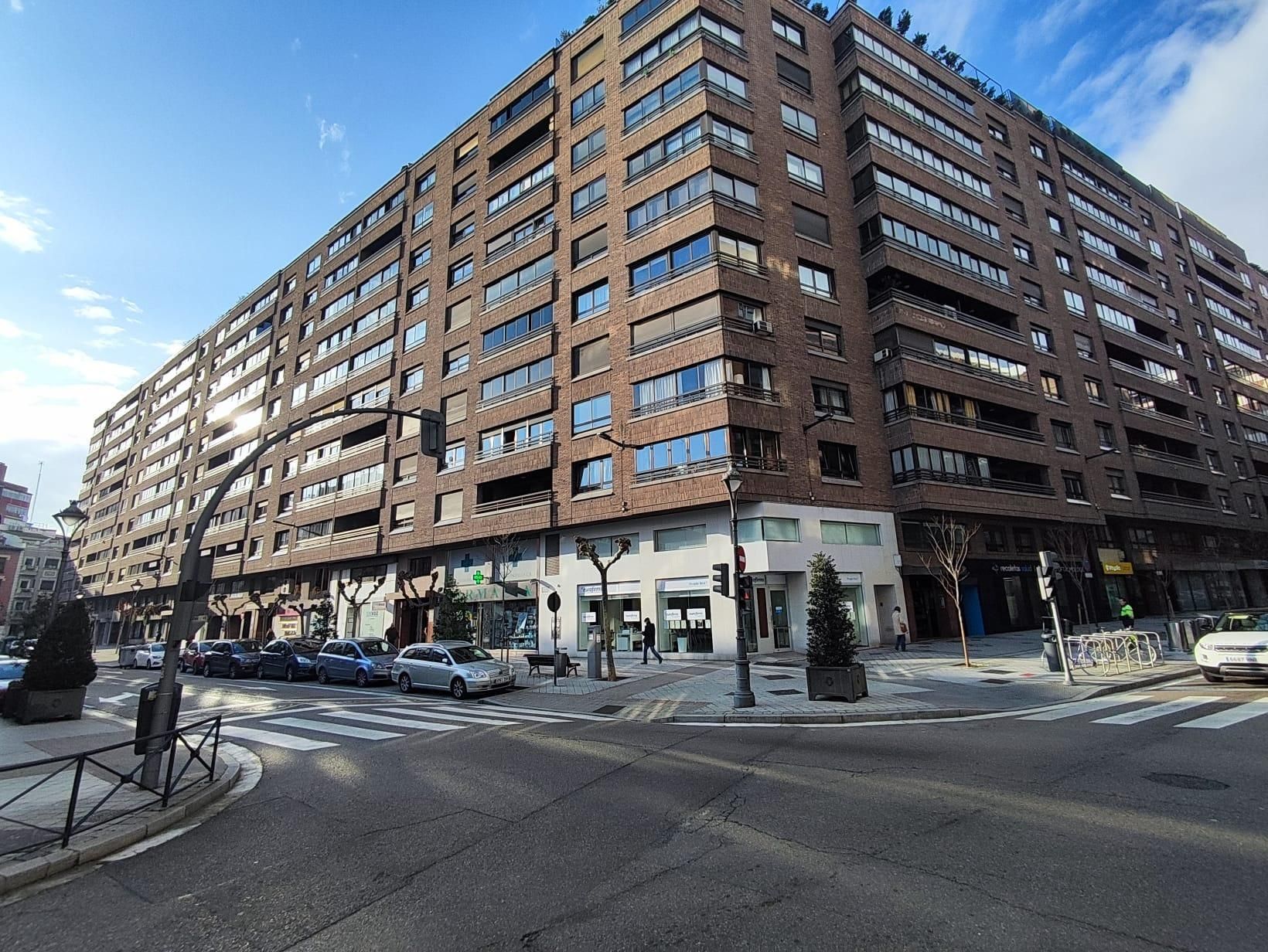 Vista exterior de Pis en venda en Valladolid Capital amb Calefacció, Terrassa i Traster