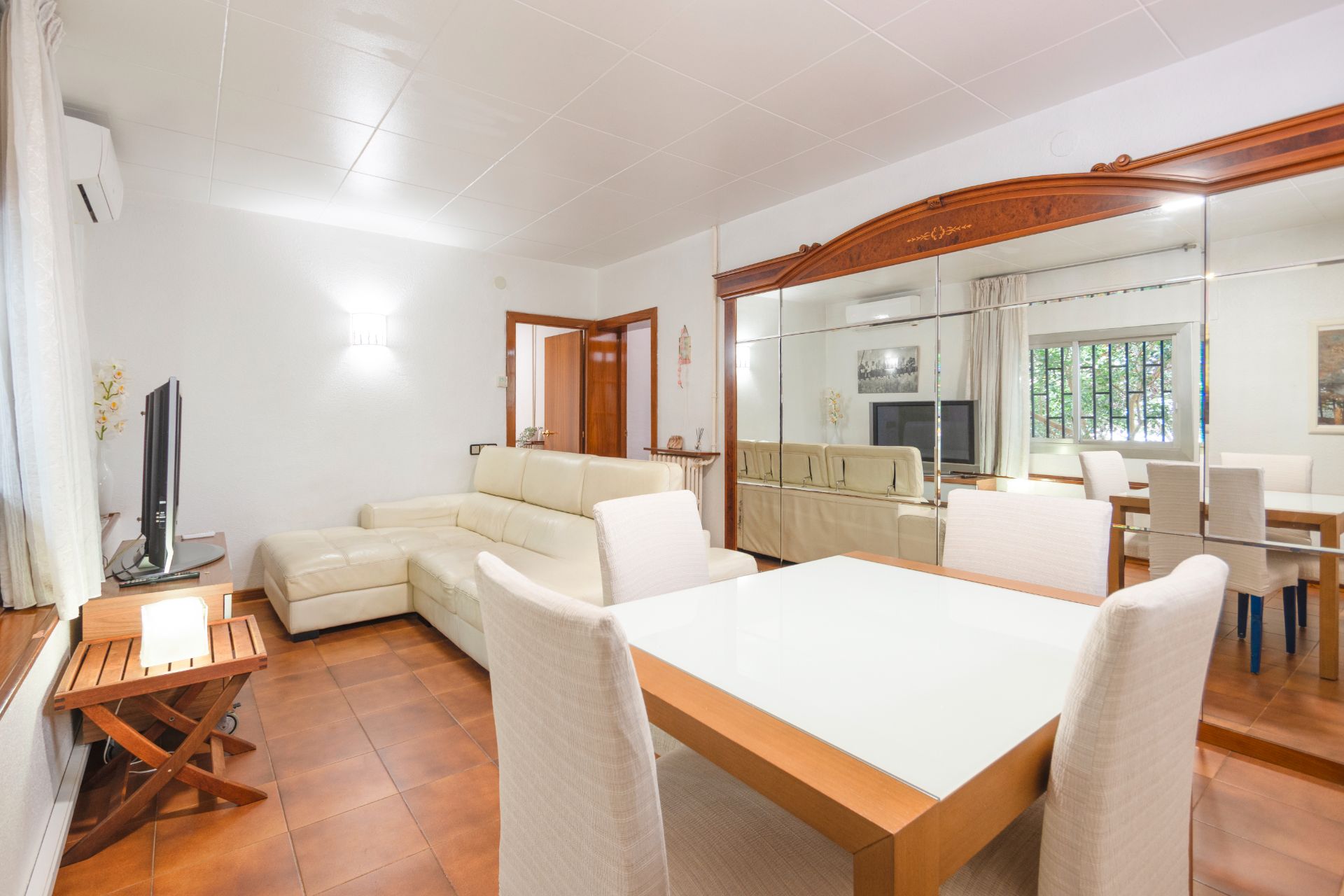 Sala d'estar de Pis en venda en  Barcelona Capital amb Aire condicionat, Calefacció i Terrassa