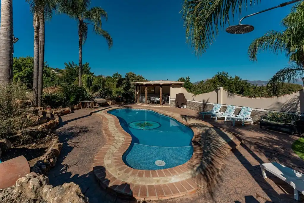 Casa rústica amb piscina en venda a Coín, imagen 2