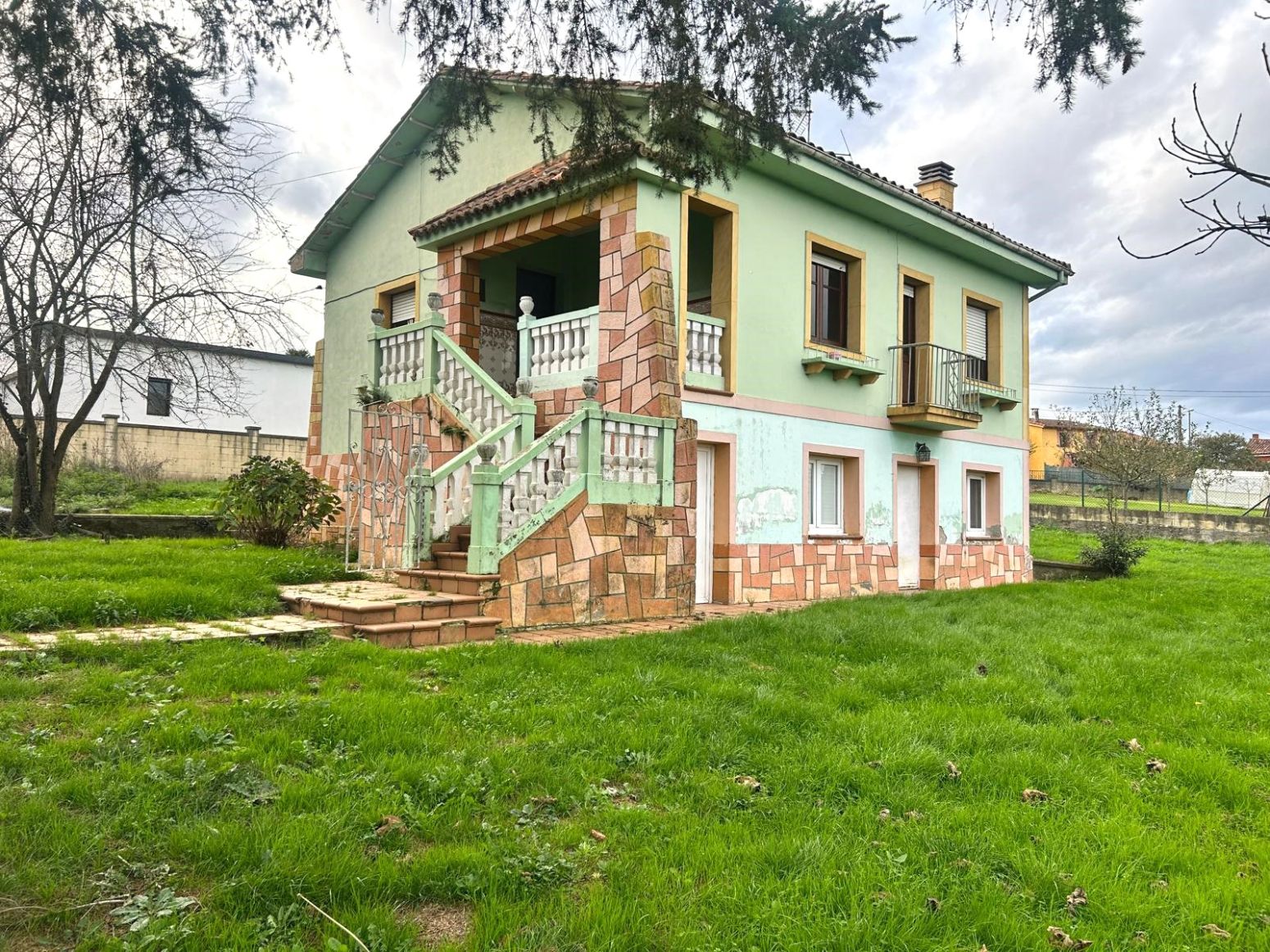 Exterior view of House or chalet for sale in Siero  with Heating, Parquet flooring and Terrace