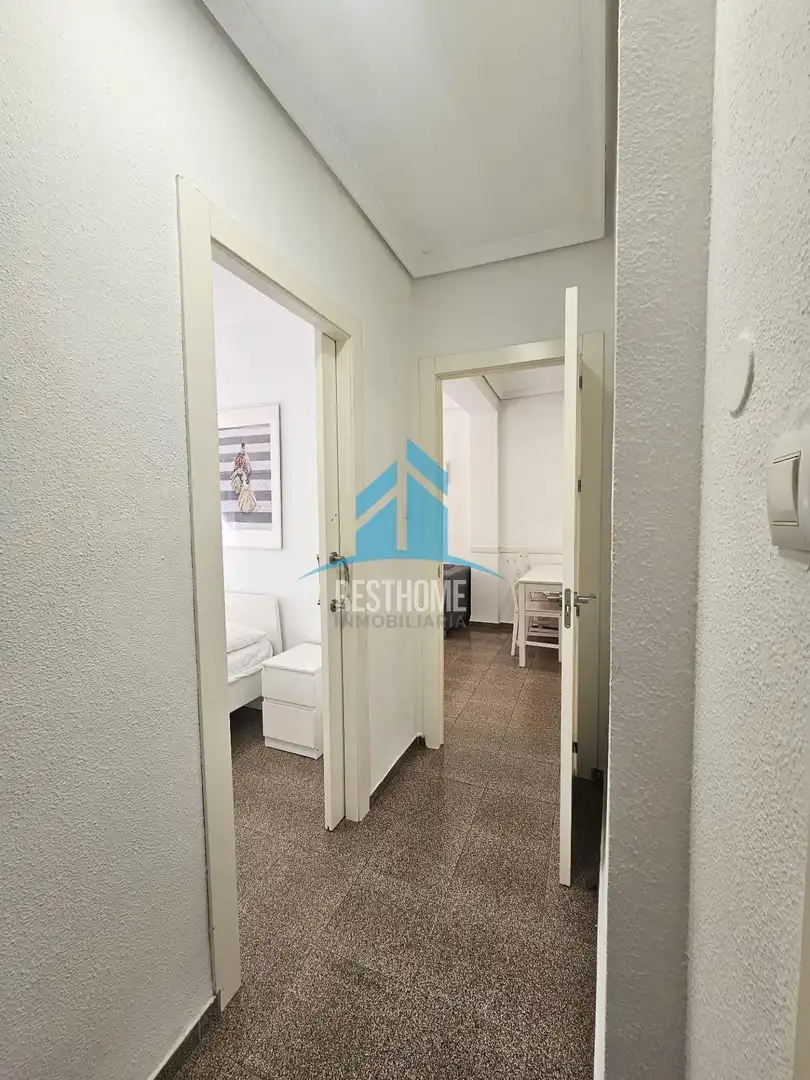 Appartamento con terrazza in vendita a Ciutat Vella, imagen 17