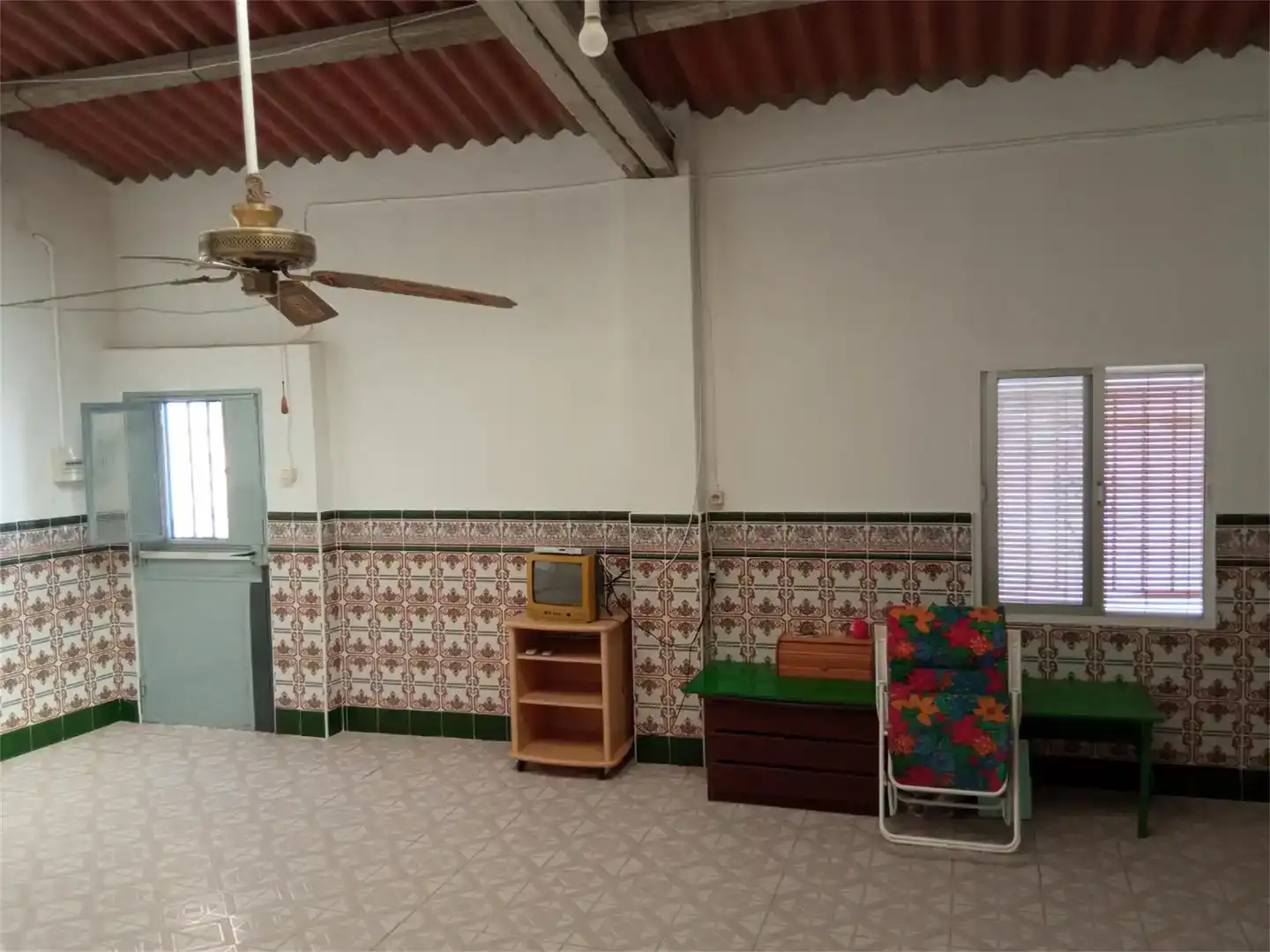 Casa adosada en venda en Fresnedoso de Ibor amb Rentadora, Microones i TV