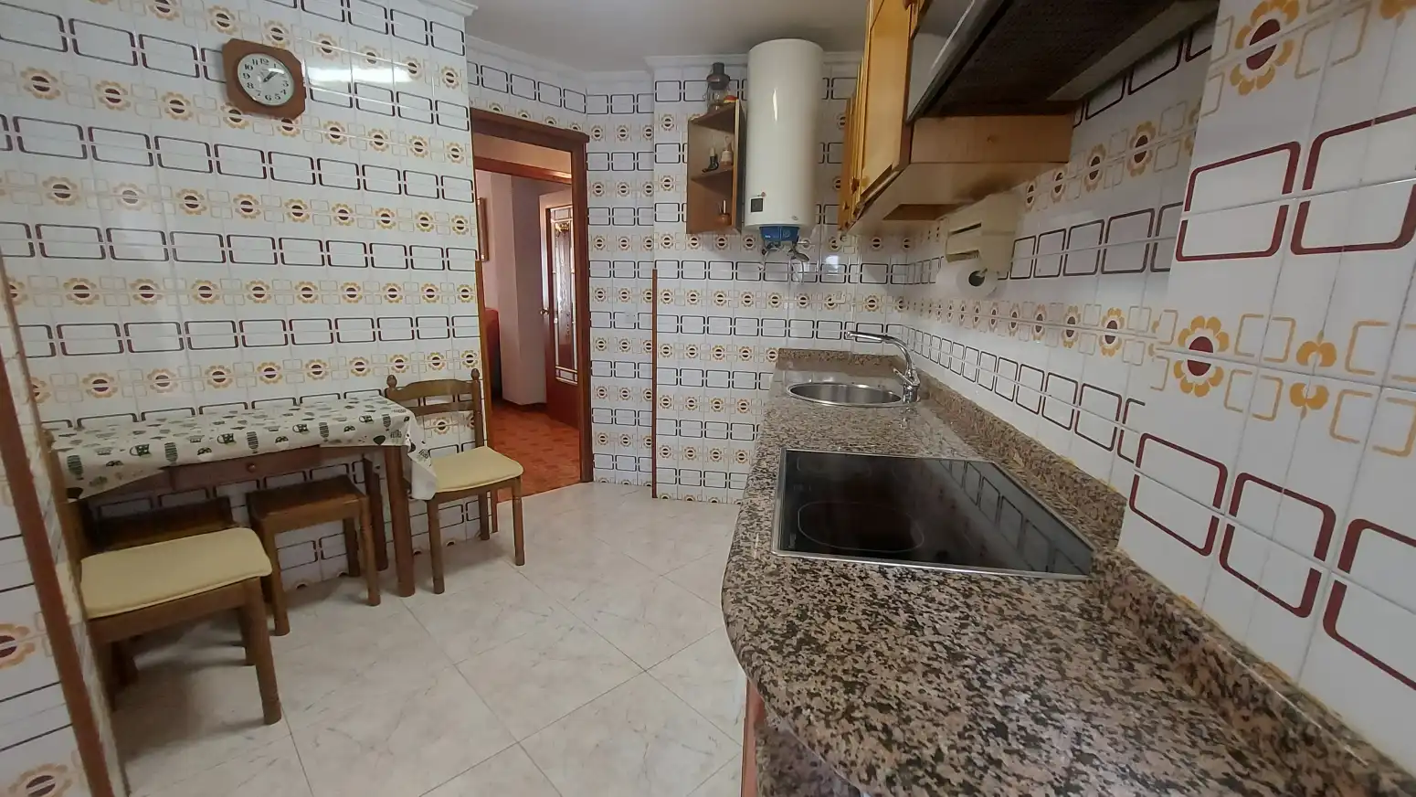 Kitchen of Flat for sale in  Logroño  with Heating, Parquet flooring and Storage room