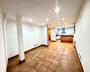 Duplex for sale in Sallent  with Heating, Terrace and Oven