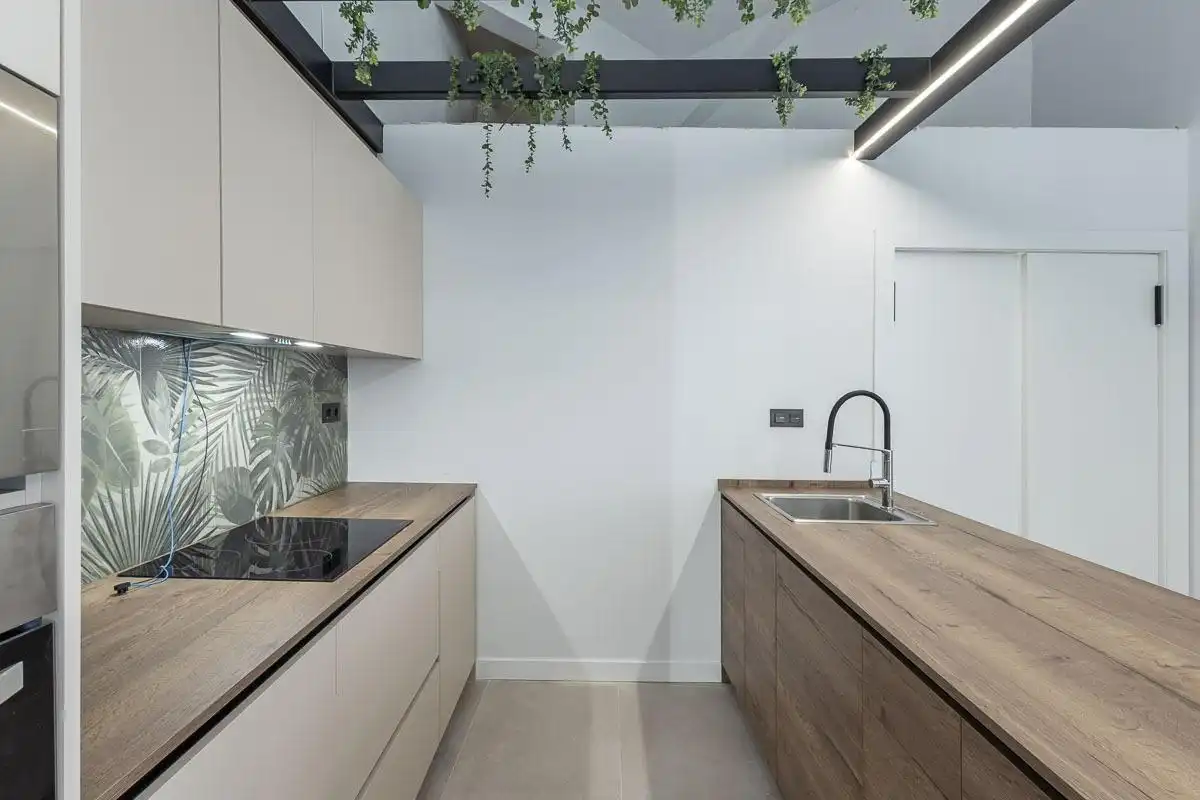 Cocina de Apartamento en venta en Granada con Aire acondicionado