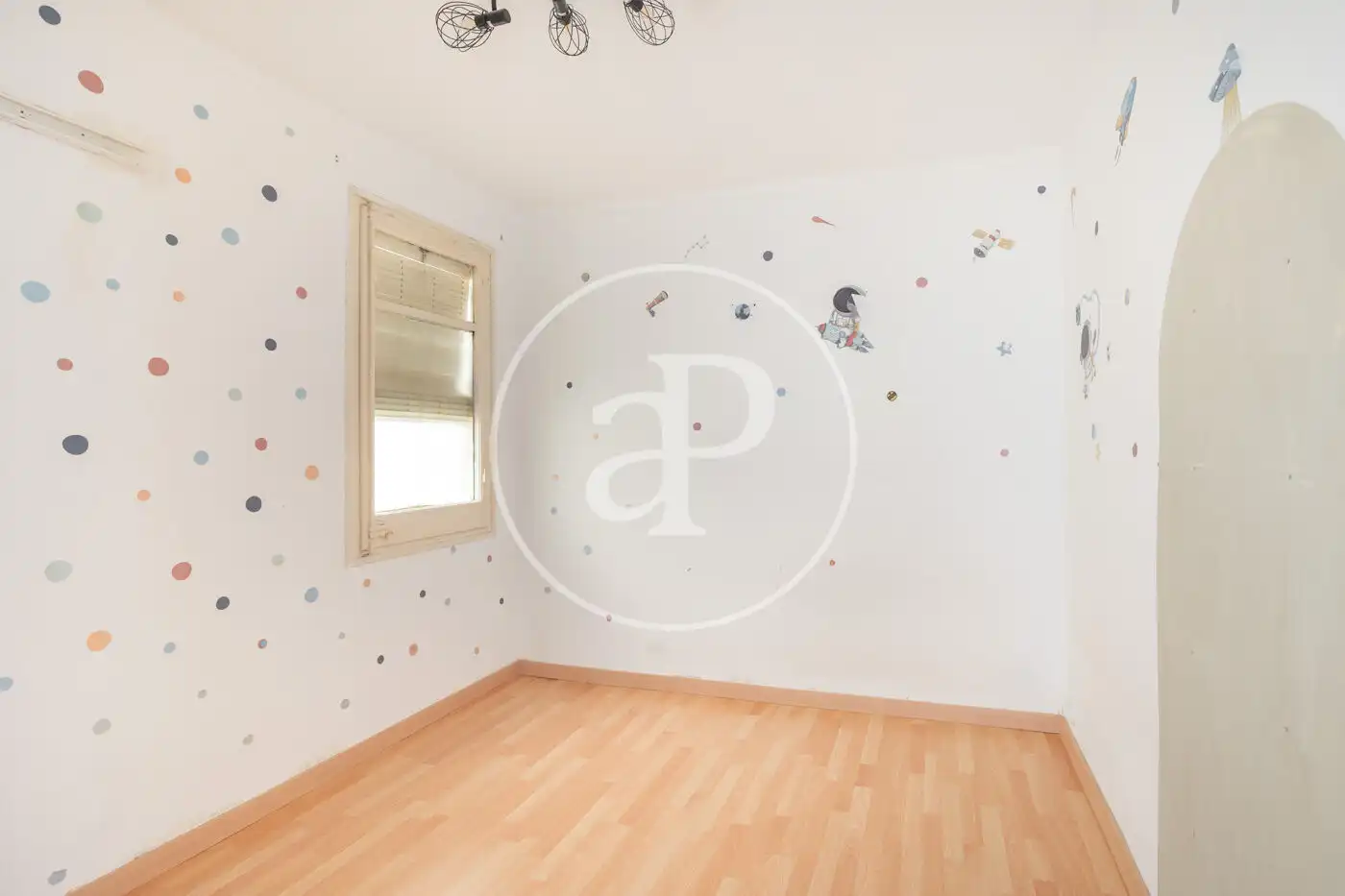 Bedroom of Flat for sale in Barcelona  with Air Conditioner and Heating