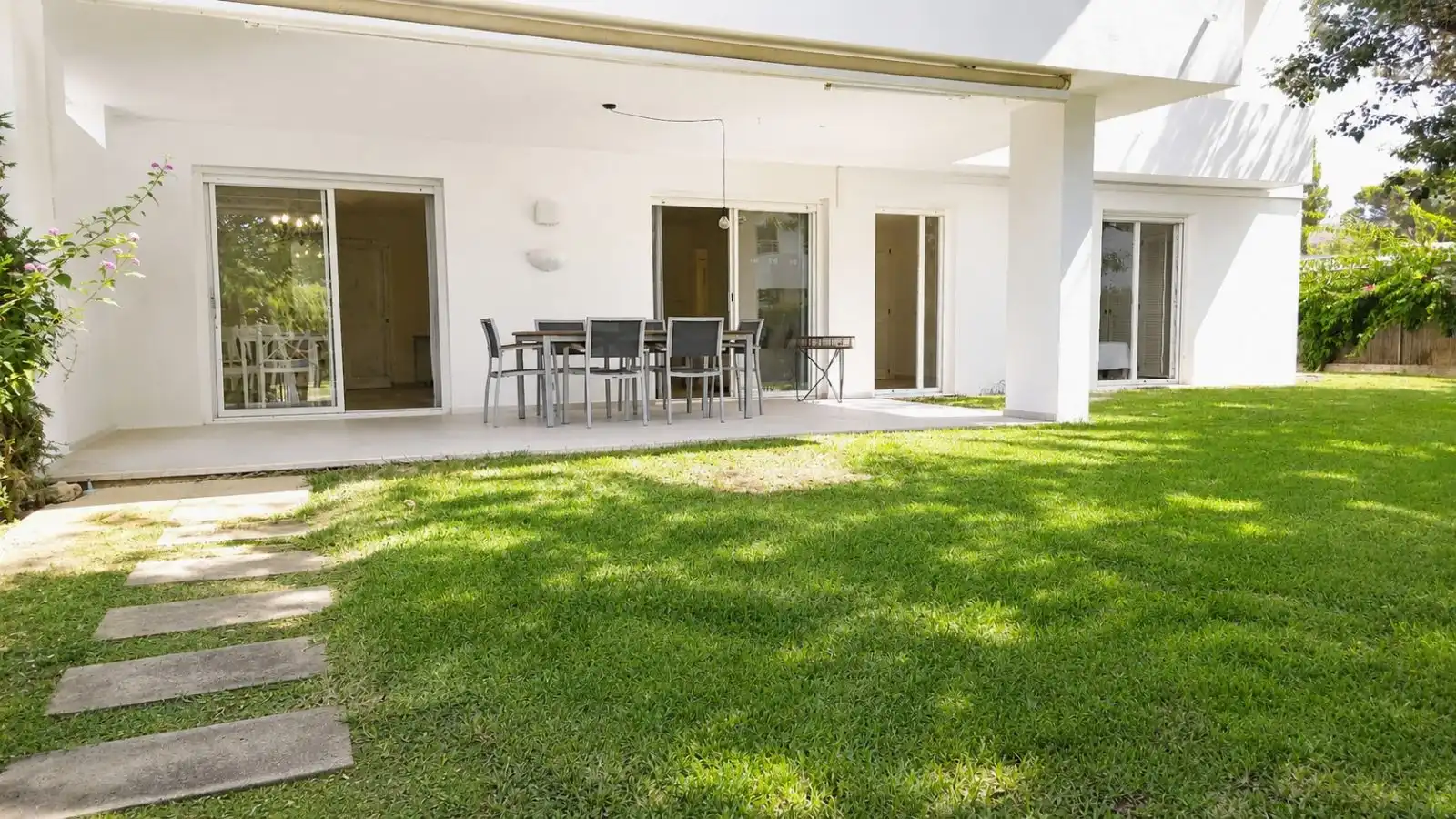 Terrassa de Apartament en venda en Pollença amb Aire condicionat, Calefacció i Jardí privat
