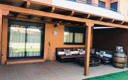 Terrace of House or chalet for sale in Parla  with Air Conditioner, Terrace and Balcony