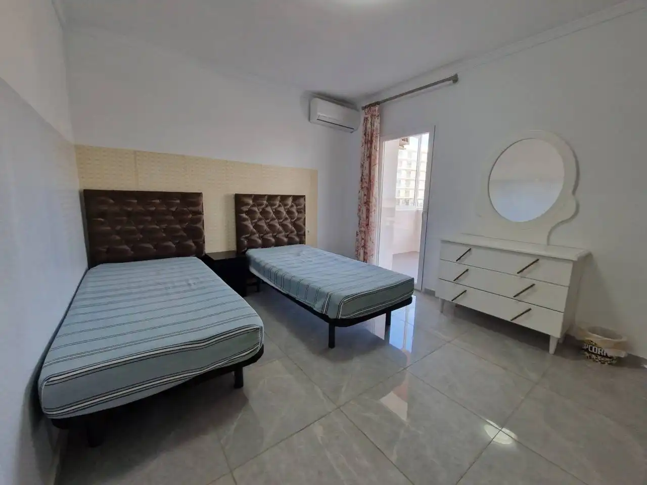 Piso de alquiler en Benalmádena, Málaga