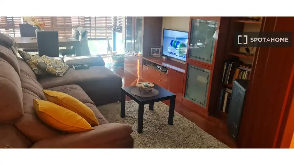 Living room of Flat for share in Vigo   with Air Conditioner, Terrace and Furnished