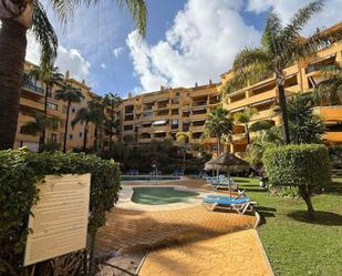 Exterior view of Apartment to rent in Marbella  with Air Conditioner, Terrace and Swimming Pool