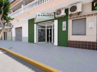 Gewerbefläche zum Verkauf in Calle de Albacete