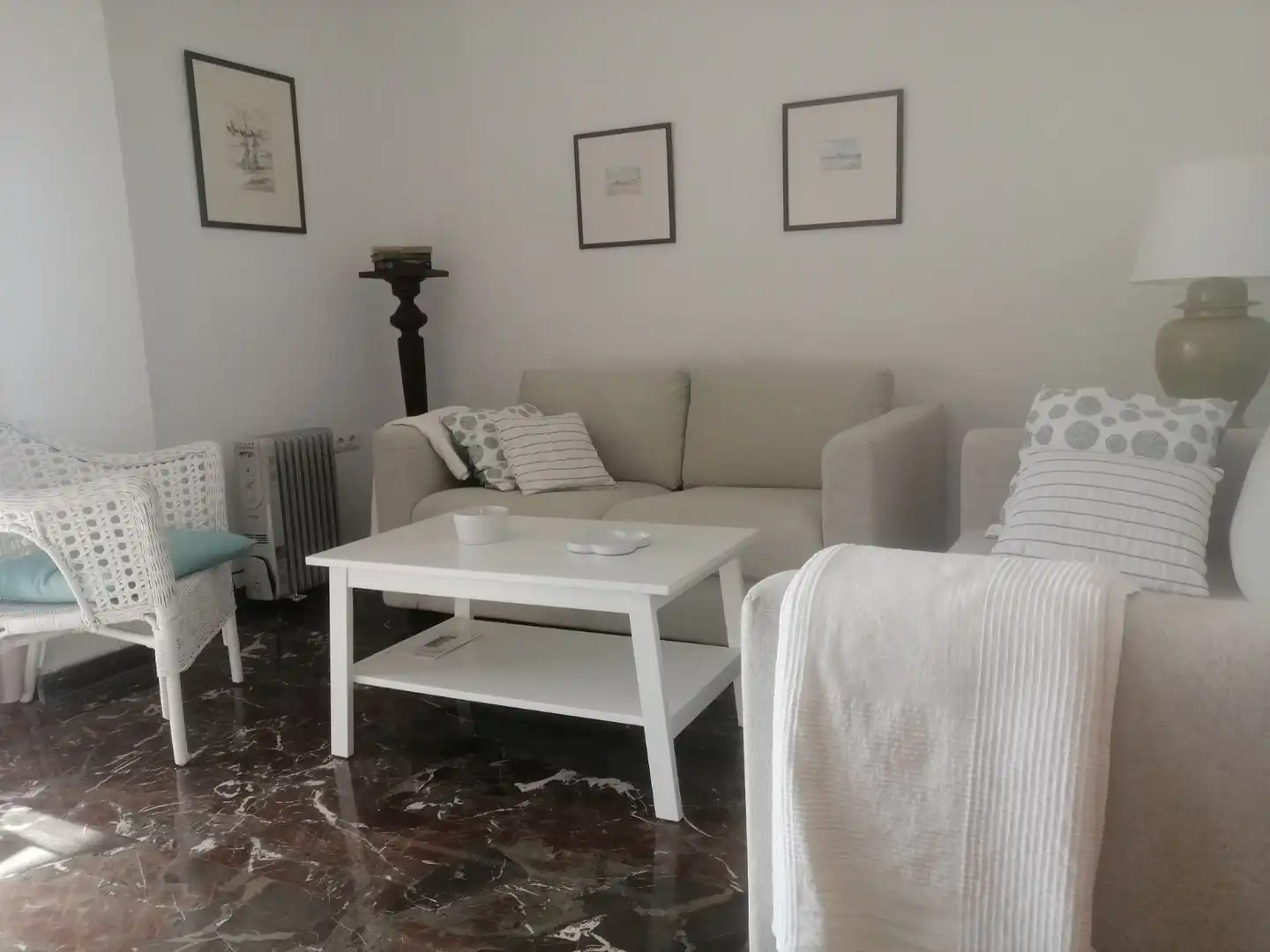Wohnzimmer von Wohnung zur Miete in Almuñécar mit Heizung, Terrasse und Möbliert
