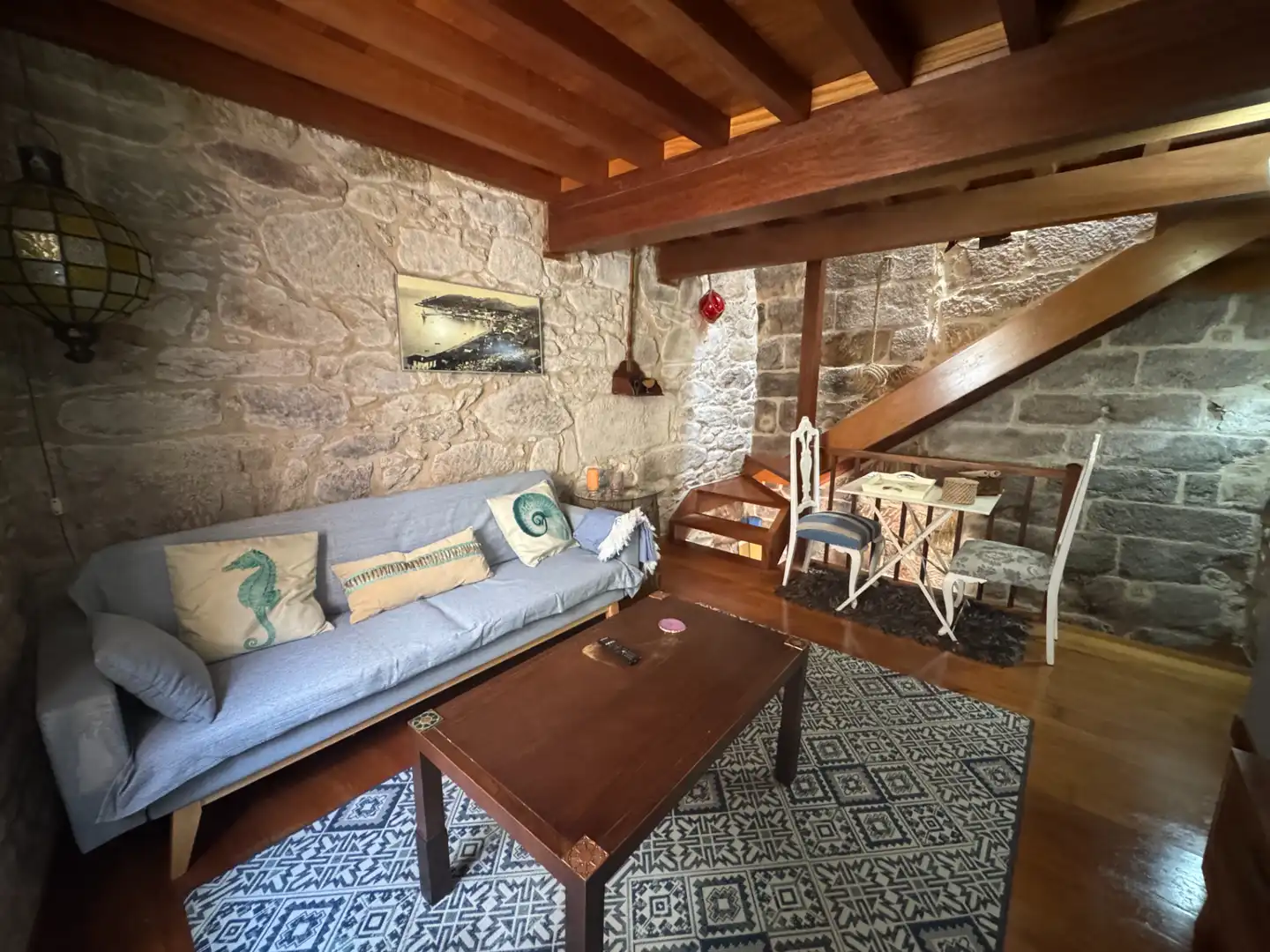 Sala d'estar de Casa o xalet en venda en Muros amb Moblat
