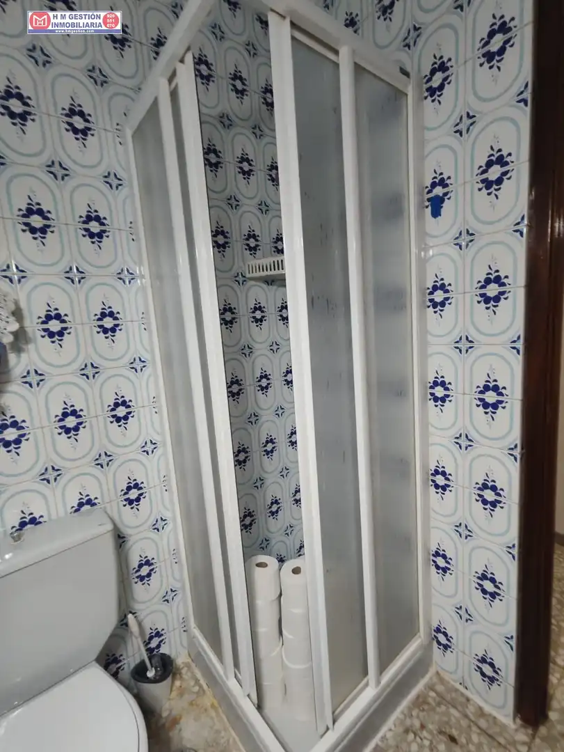 Bany de Pis en venda en Alcázar de San Juan amb Aire condicionat, Calefacció i Terrassa