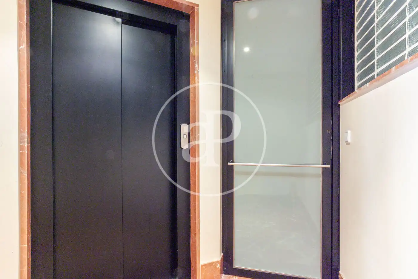 Flat for sale in Alicante / Alacant  with Air Conditioner, Heating and Storage room