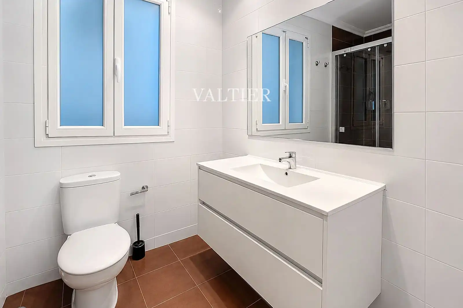 Bathroom of Flat for rent in Madrid  with Air Conditioner