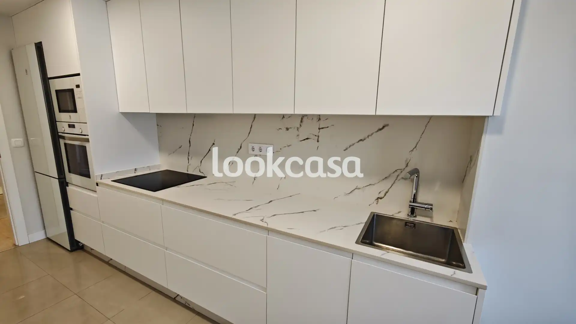 Cocina de Piso en venta en Poio con Calefacción, Parquet y Horno