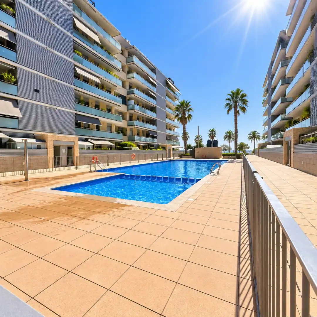 Piscina de Àtic en venda en Badalona amb Aire condicionat, Calefacció i Terrassa