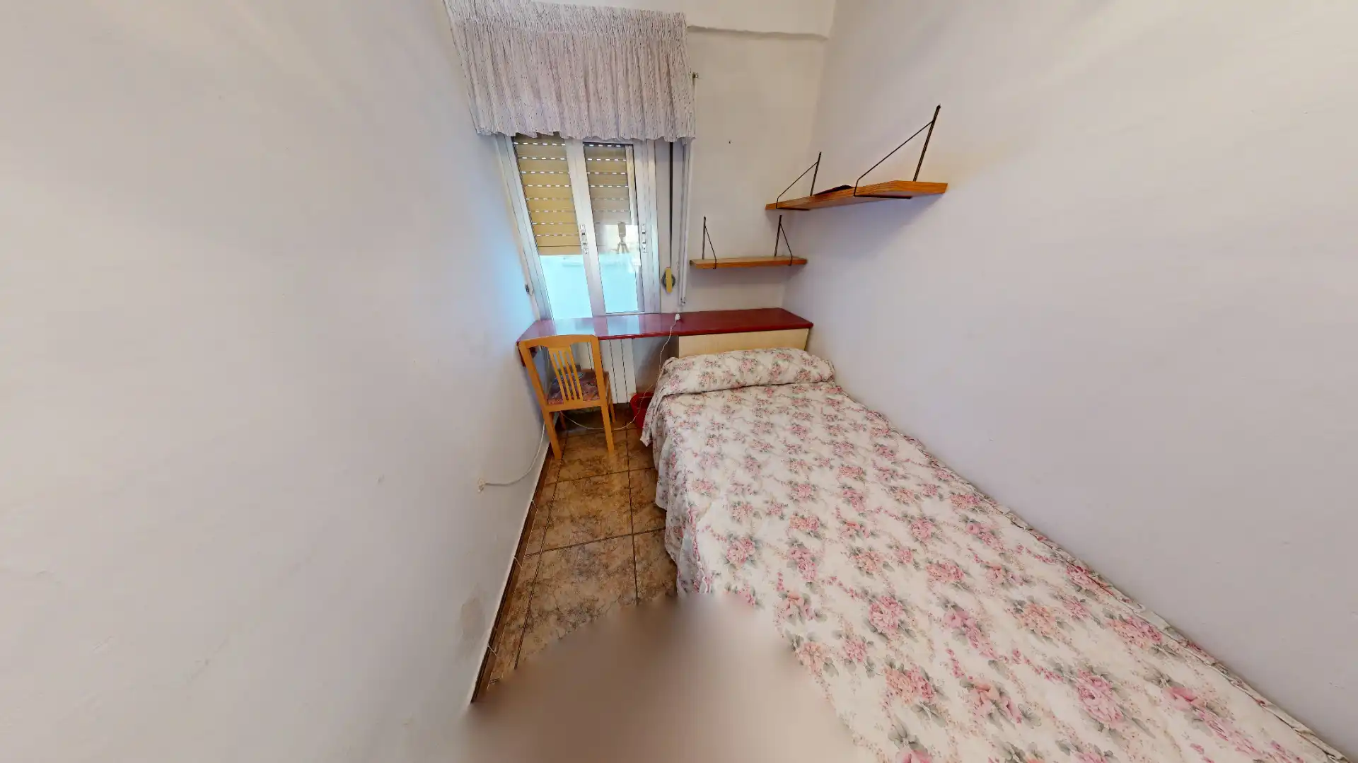 Habitación de Piso en venta en Albacete con Calefacción, Trastero y Amueblado