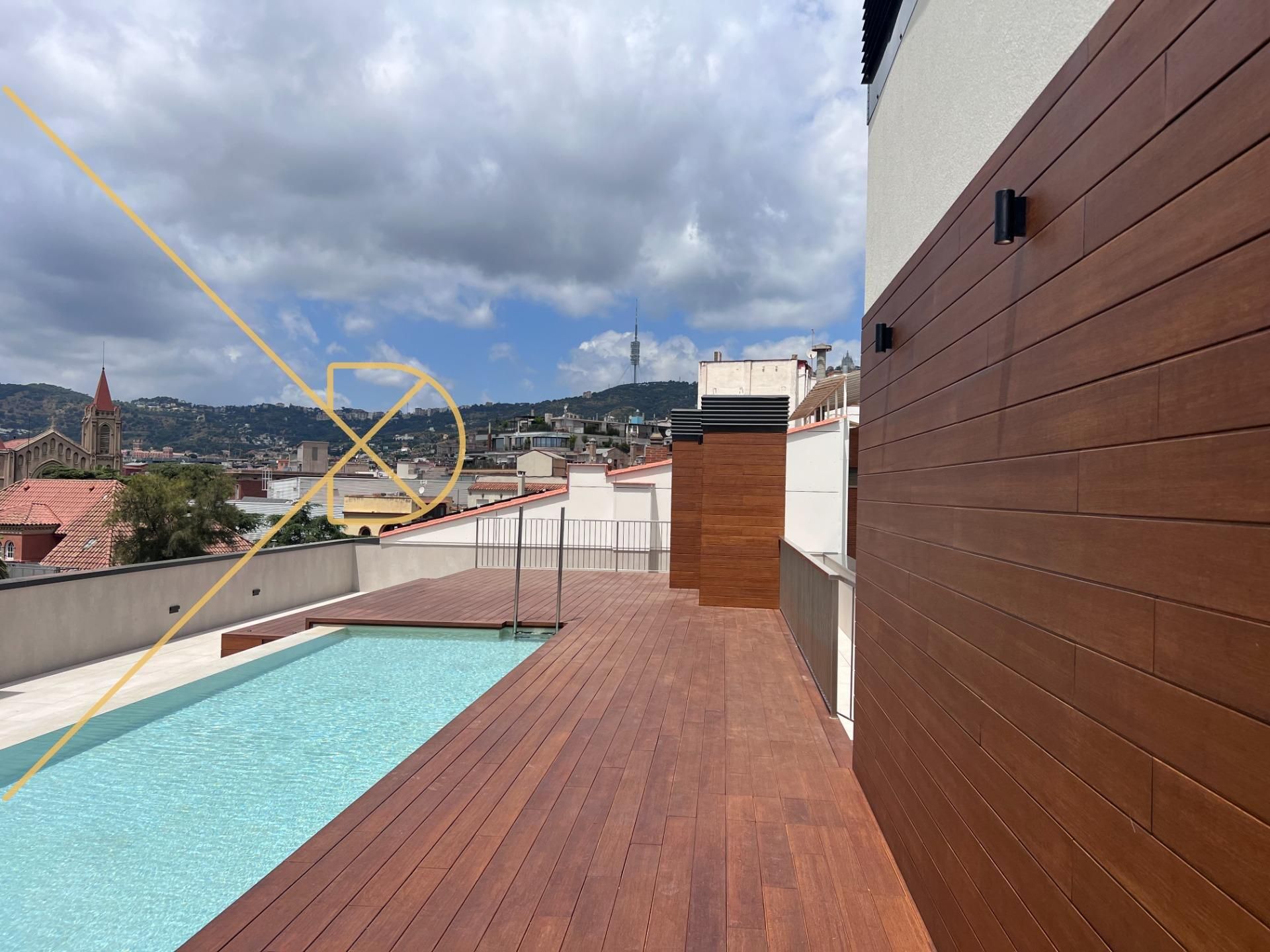 Piscina de Pis de lloguer en  Barcelona Capital amb Aire condicionat, Calefacció i Terrassa