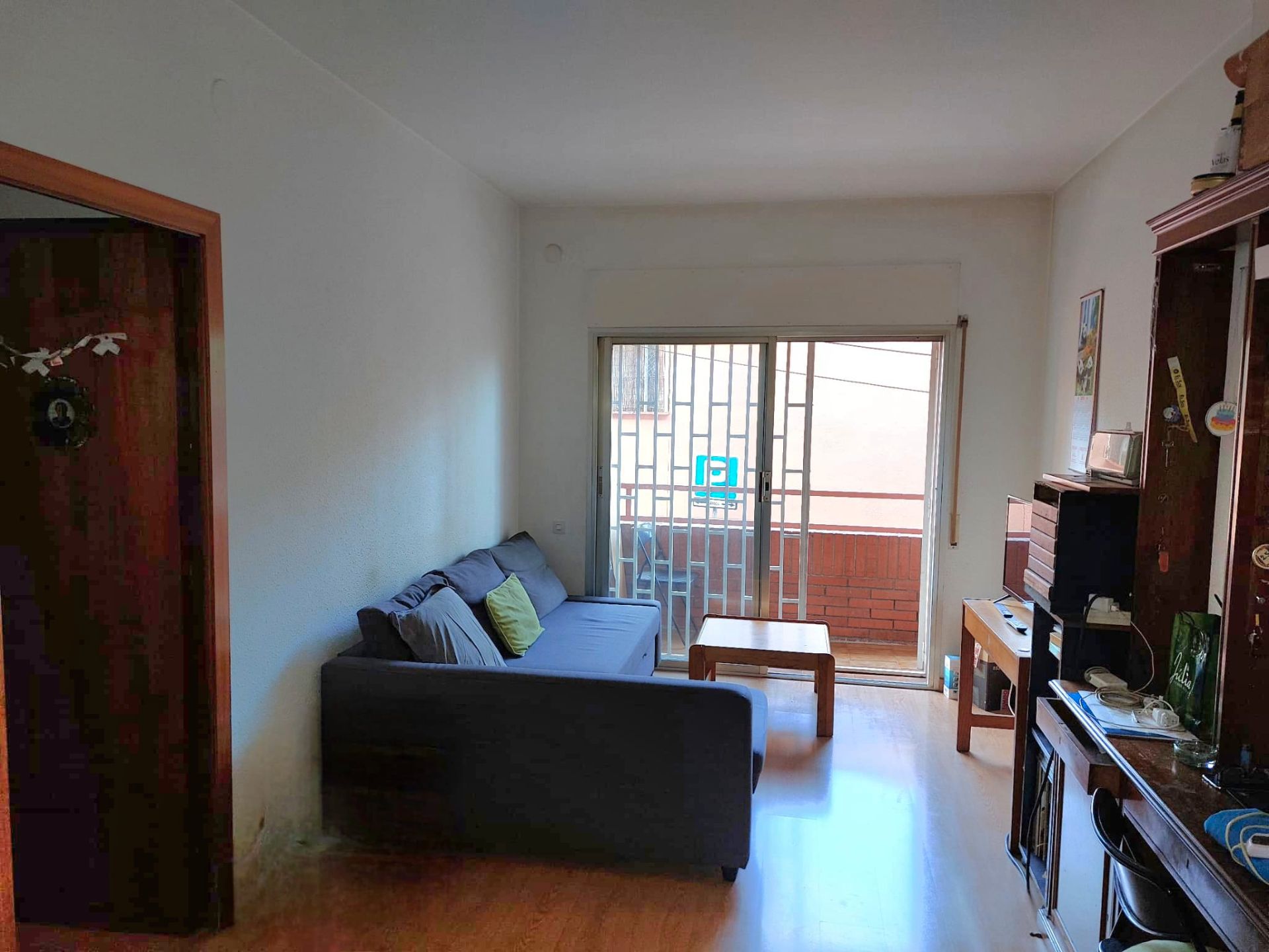 Living room of Apartment for sale in  Barcelona Capital  with Air Conditioner, Heating and Parquet flooring