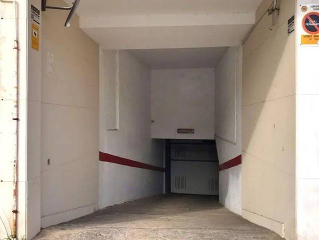 Garaje en Venta en Plaça Creu de la Missió, 5 en Port - Horta de Santa María