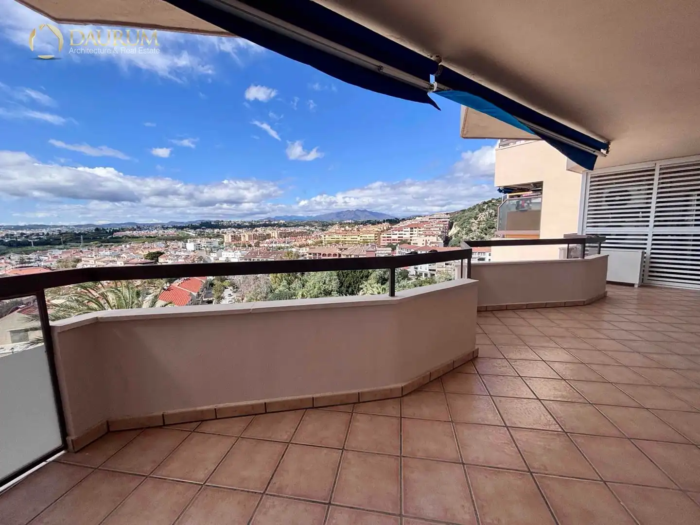 Terrassa de Pis en venda en Fuengirola amb Aire condicionat, Terrassa i Piscina