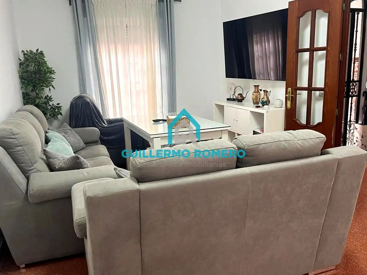 Living room of Houses for sale in La Puebla del Río  with Air Conditioner