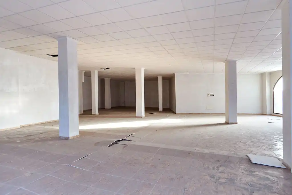 Gewerbefläche zur Miete in Av de Andalucía, imagen 2