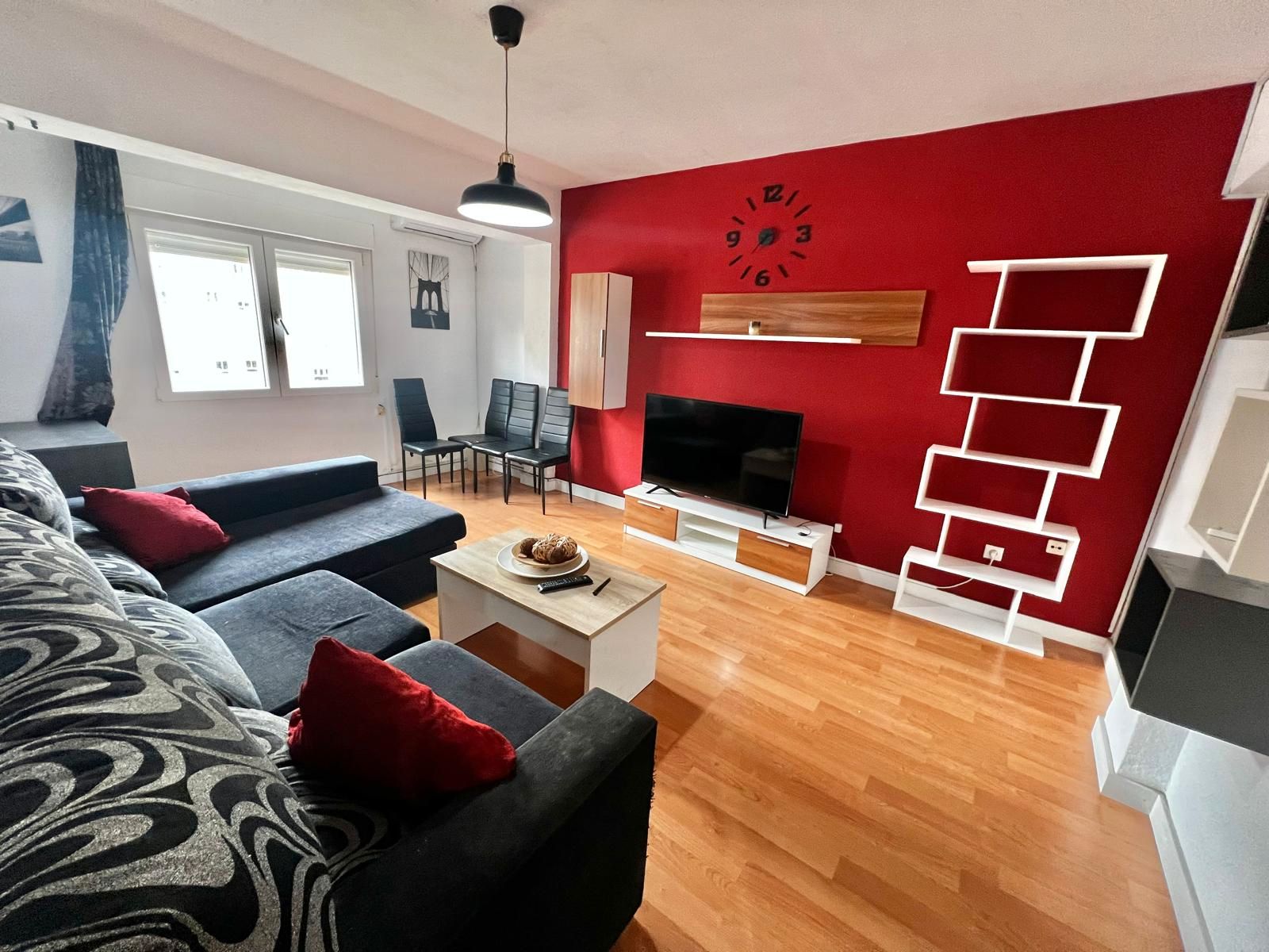 Sala d'estar de Pis en venda en  Almería Capital amb Aire condicionat