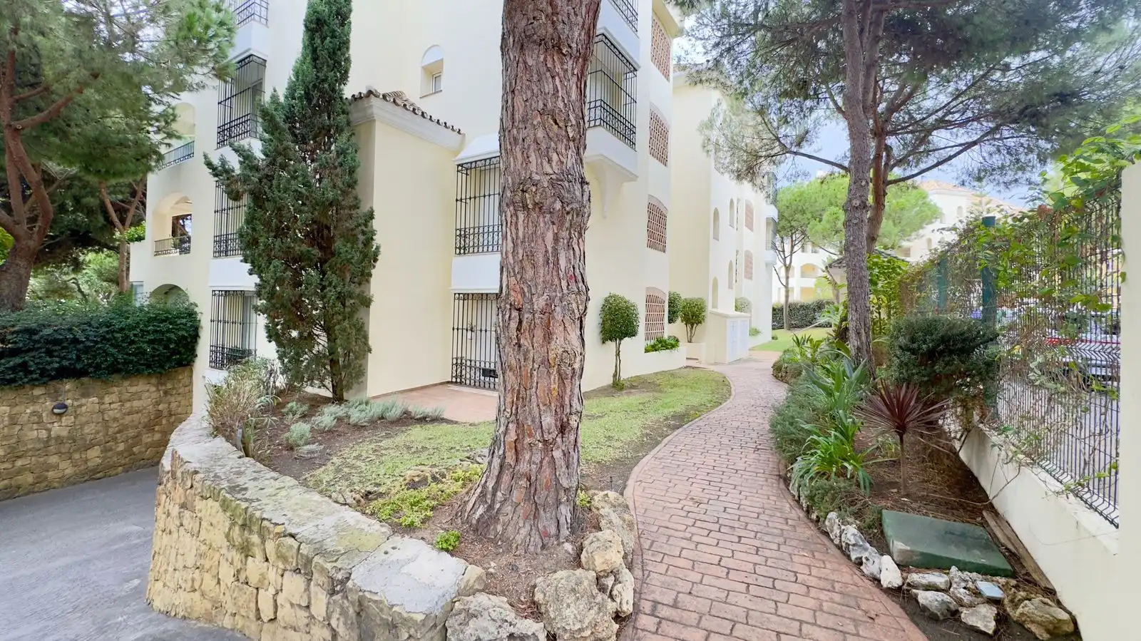 Exterior view of Apartments for sale in Marbella  with Air Conditioner, Storage room and Furnished