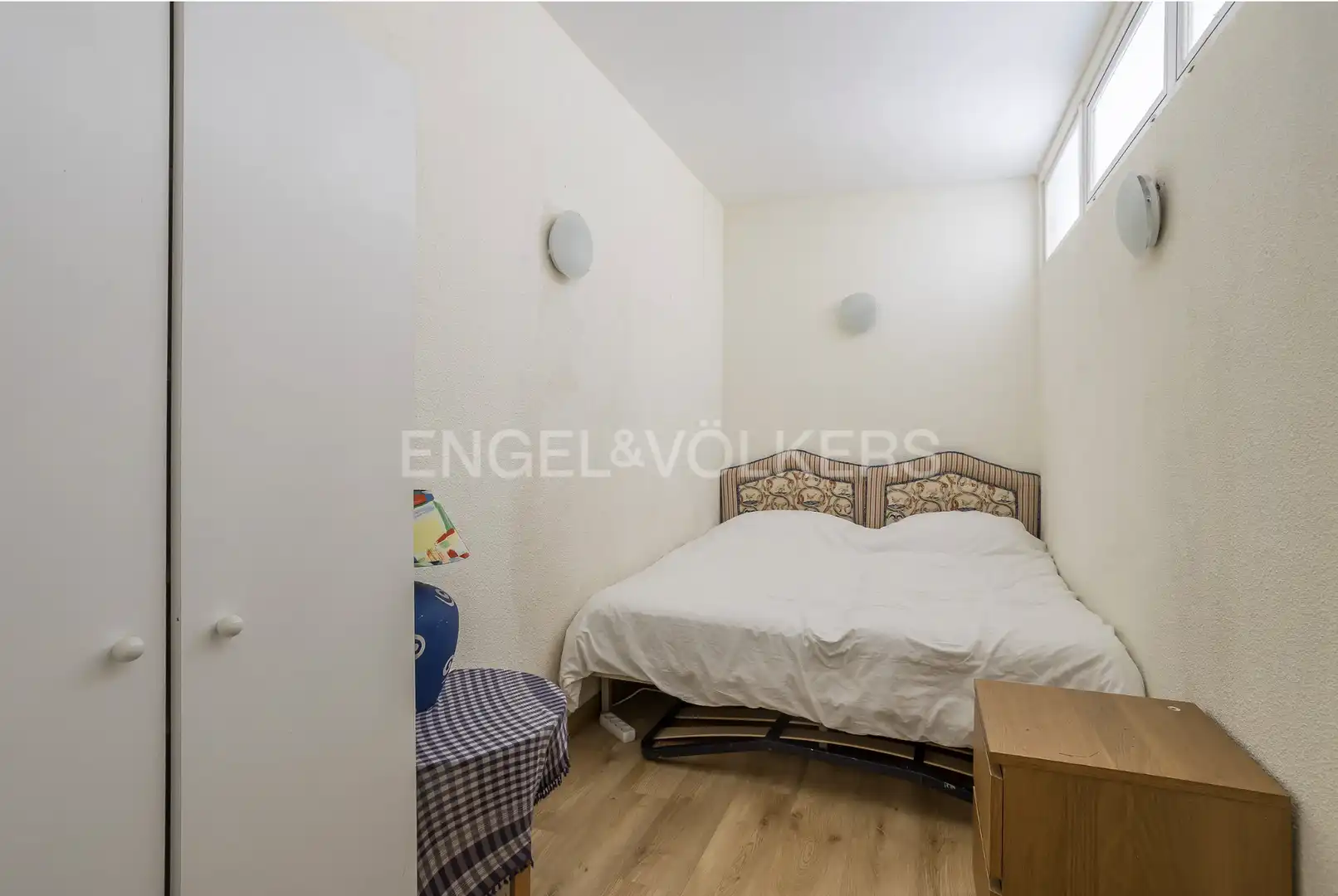 Bedroom of Flat for rent in Madrid  with Heating, Parquet flooring and Pets allowed