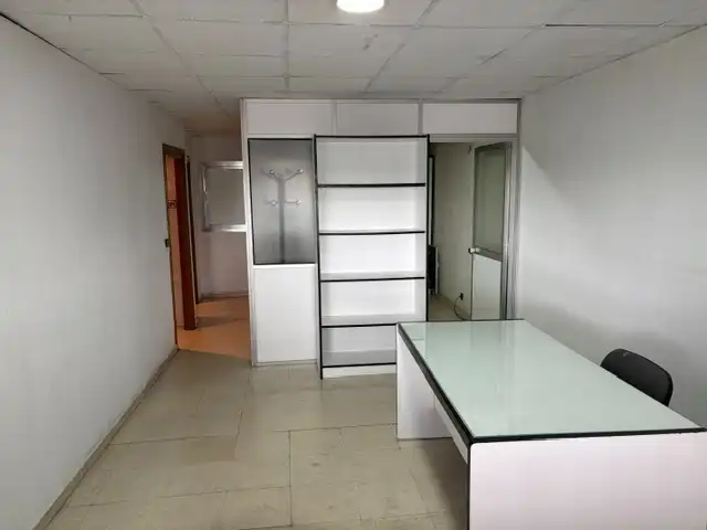 Nau industrial en venda en Leganés