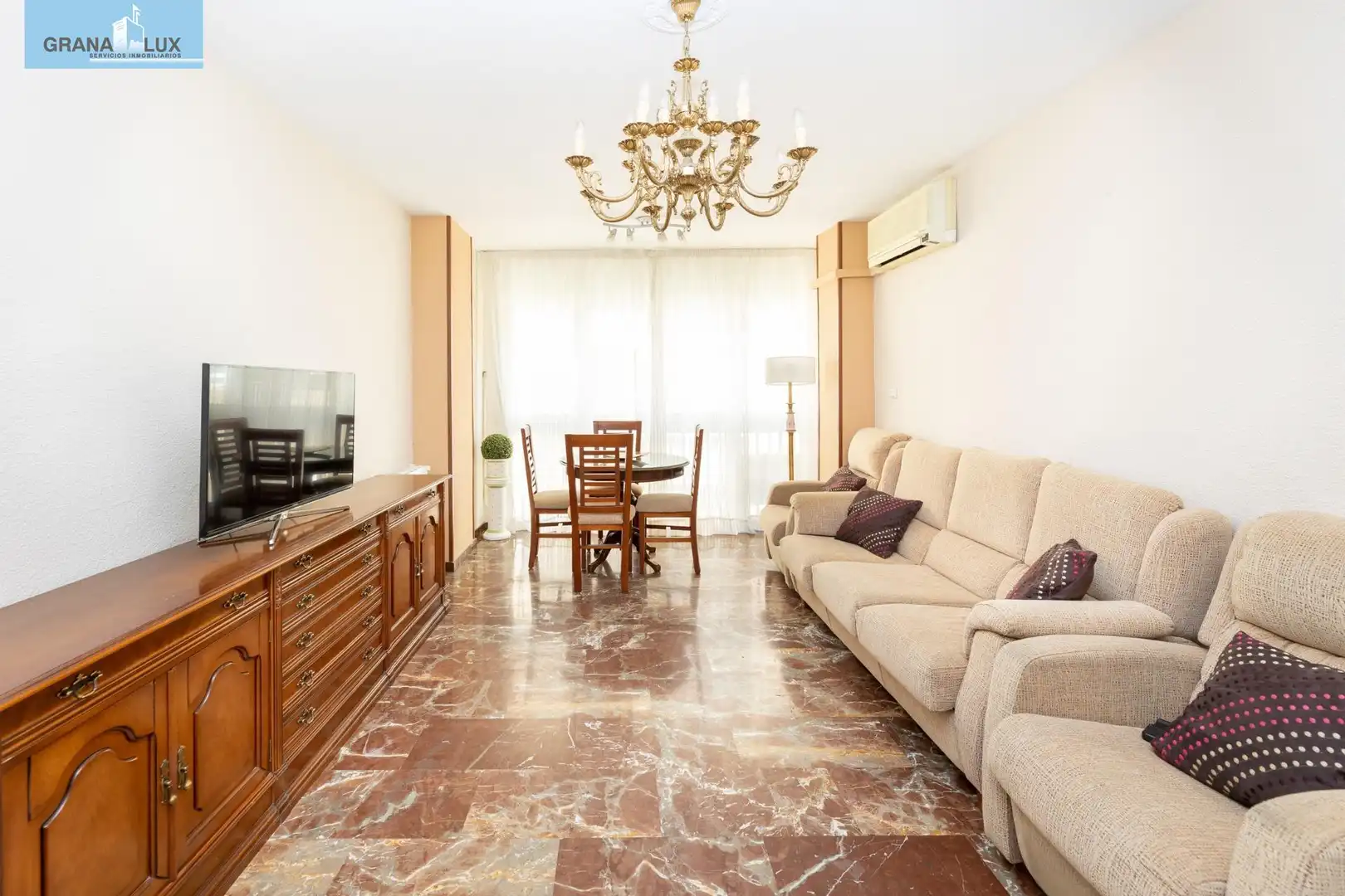Appartamento con ascensore in vendita a Calle jose recuerda