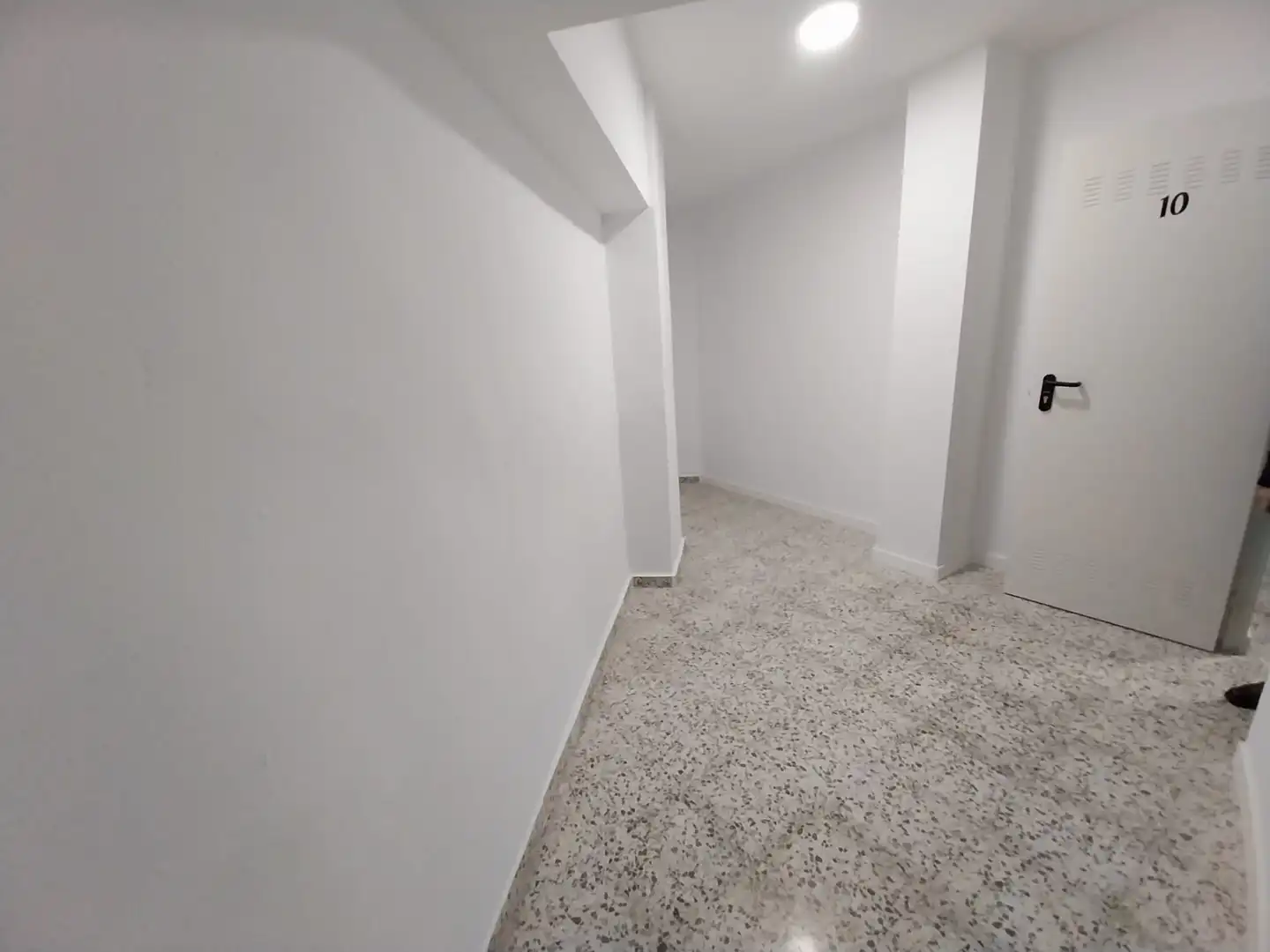 Storage room for sale in Jaén