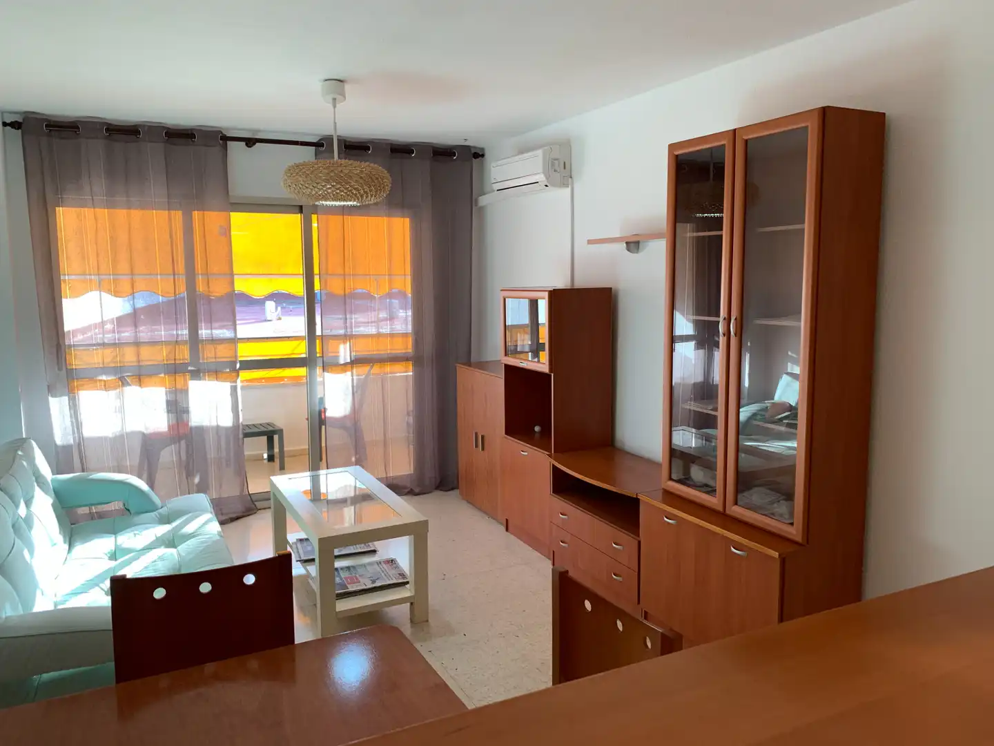 Sala d'estar de Apartament de lloguer en Vélez-Málaga amb Aire condicionat, Calefacció i Terrassa