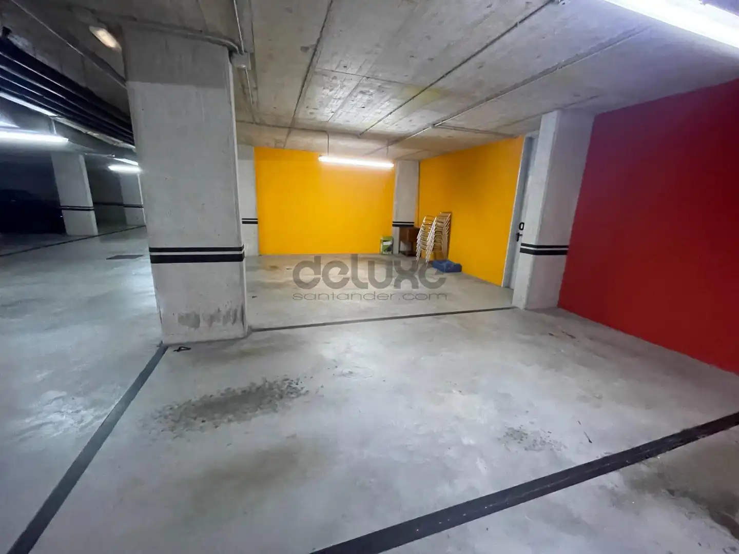 Parking de Planta baja en venta en Santander con Calefacción, Jardín privado y Terraza