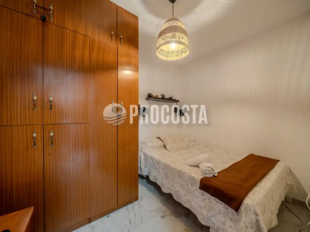 Bedroom of Flat for sale in Almuñécar  with Internet