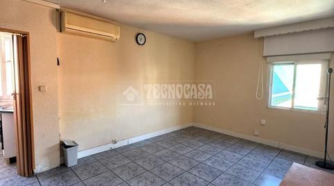 Foto 2 de Piso en venta en Palomeras Sureste, Madrid